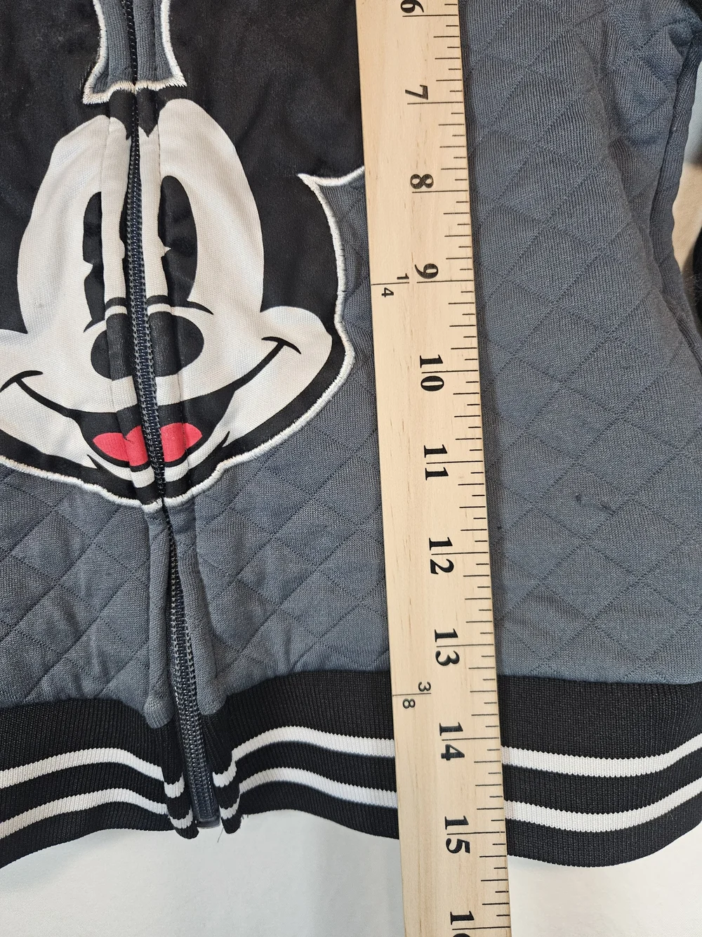 Disney few snags